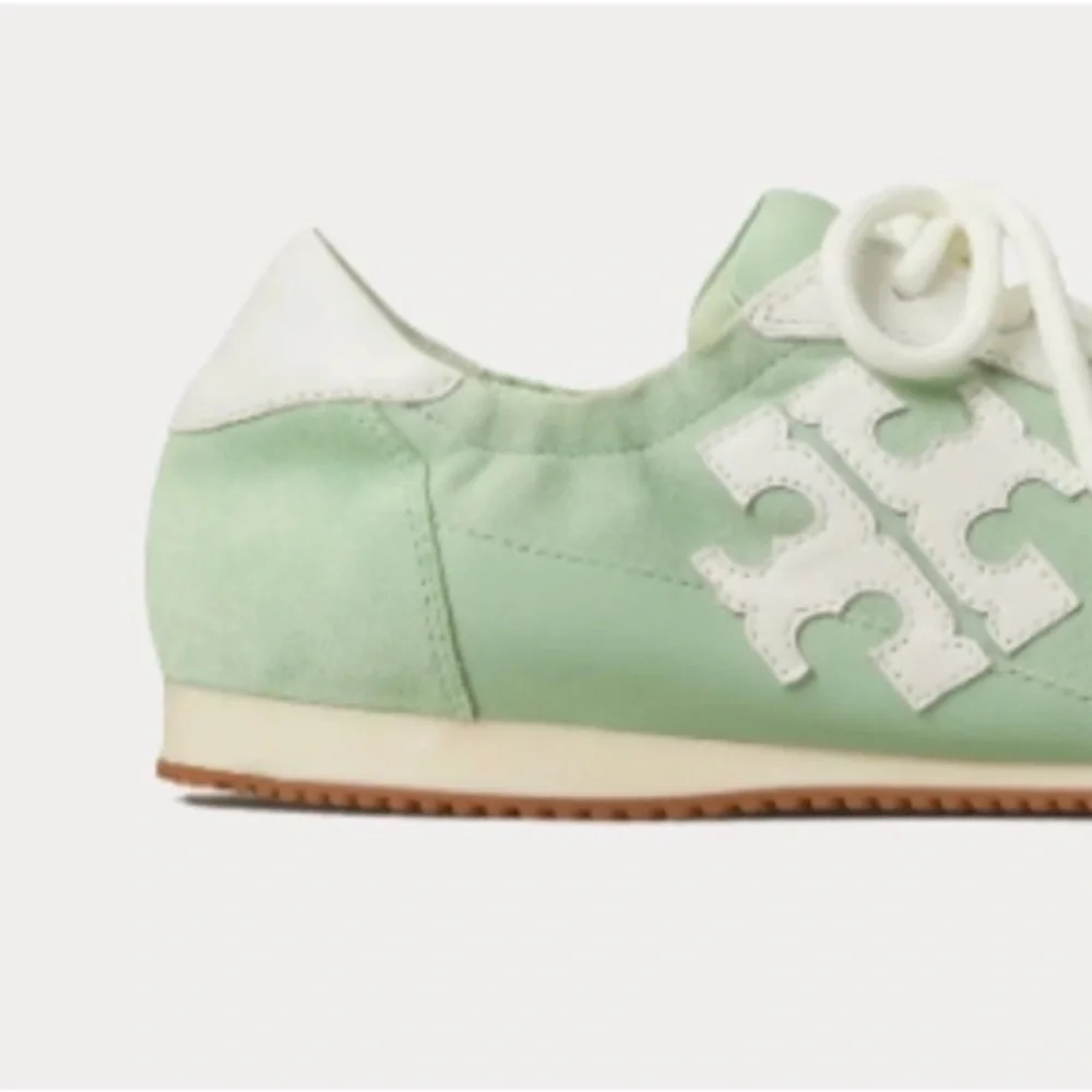 Tory Burch sneakers removable